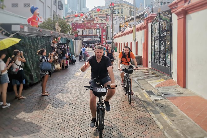 Historical Singapore Bike Tour on Full-Sized Bicycles - Customer Reviews