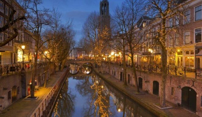 Historical Utrecht: Private Tour With Local Guide - Highlights