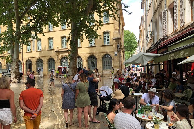 Historical Visit/Treasure Hunt of Aix En Provence - Whats Included