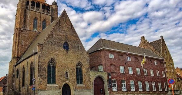 Historical Witches: Chapel of Jerusalem and University of Commerce - Visiting the Oldest Bar in Bruges
