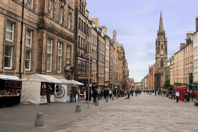 History and Mystery in Edinburgh Old Town Private Tour in English - Tour Highlights