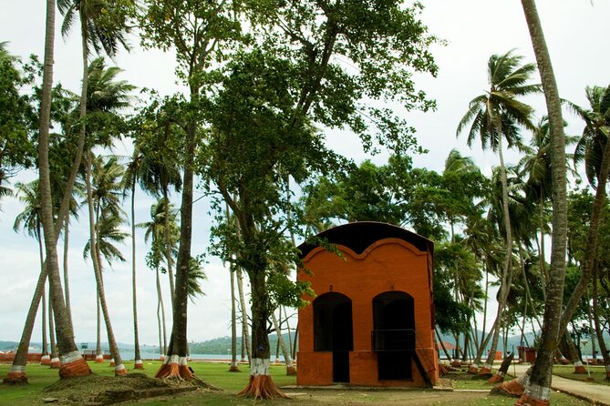 History Buffs Trails to Ross Island (3 Hours Guided Walking Tour) - Accessibility Information