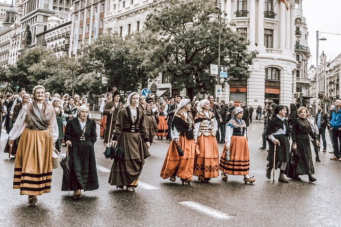 History, Culture and Architecture on Private Madrid Tour With Local Expert - Architectural Marvels of Madrid