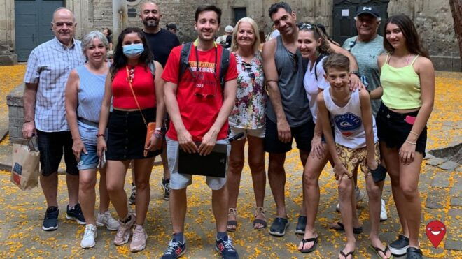 History & Legends Comedy Tour: Barcelona Gothic Quarter - Inclusions