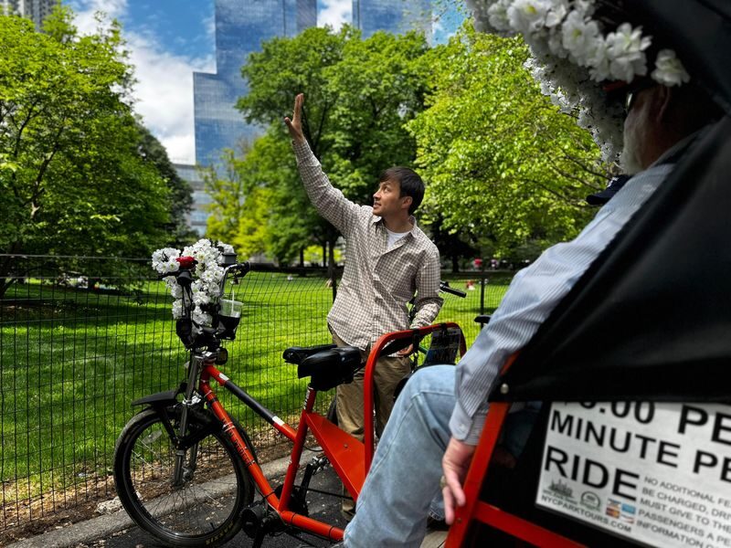 History, Nature and Movie Locations Central Park Pedicab Tour in NYC - Strawberry Fields and the movie-location thread