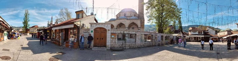 HISTORY OF ISLAM IN SARAJEVO TOUR - The Experience: Combining Architecture, Culture, and Local Stories