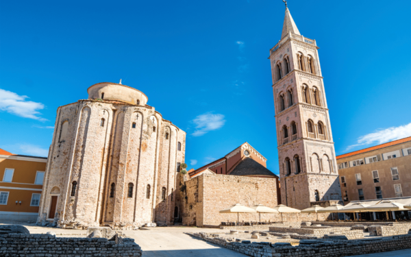 History Walking Group Tour in Old Center of Zadar - Customer Reviews and Feedback