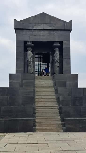 HISTORY WINE & ROYALTY (Avala mountain  Topola  Oplenac) - Exploring the Highlights of the Serbia Tour