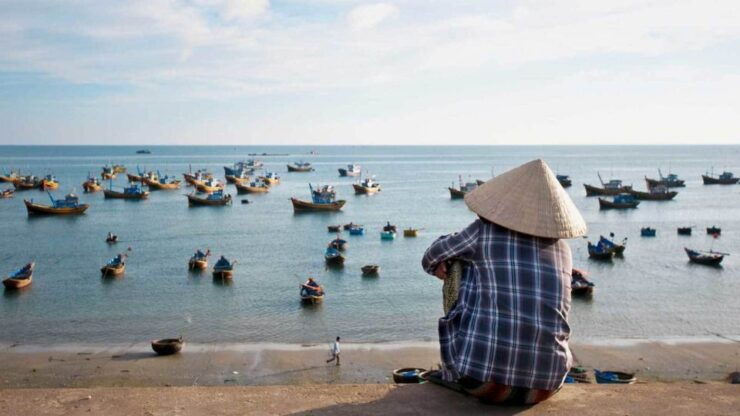 Ho Chi Minh: 2-Day Mui Ne Beach Tour With Sand Dune Sunrise - Experience