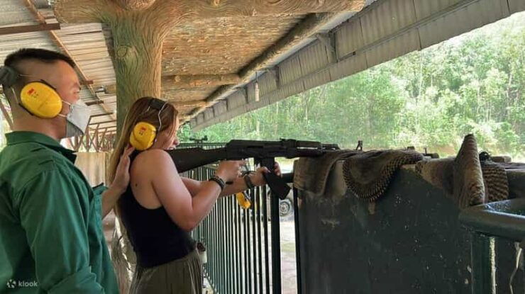 Ho Chi Minh: a Day of Discovery Cu Chi Tunnels & Saigon City - Saigon City Highlights