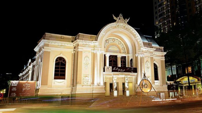 Ho Chi Minh: A O Show Bamboo Circus at Saigon Opera House - Experiencing the Captivating Fusion of Music and Acrobatics