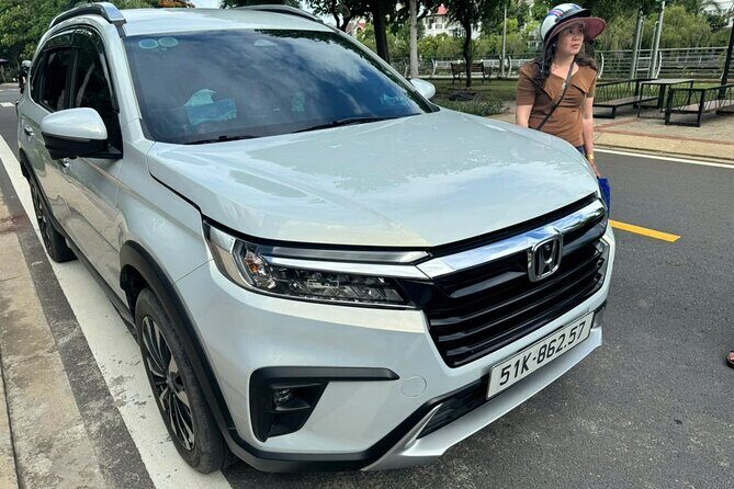 Ho Chi Minh Airport Private Cars Pick Up - The Booking and Pickup Process