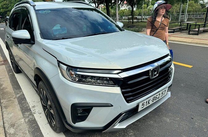 Ho Chi Minh Airport Private Cars Pick Up - Who Will Benefit Most?