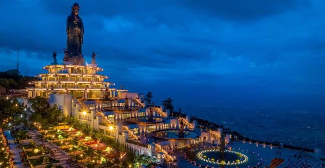 Ho Chi Minh: Black Virgin Mountain & Cao Dai Temple Tour - Transportation and Logistics