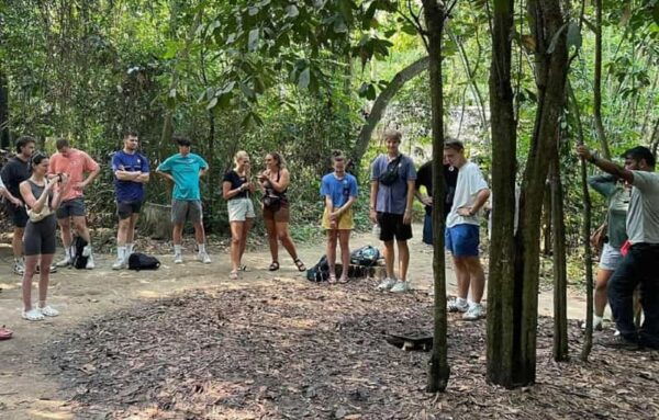 Ho Chi Minh City: Cu Chi Tunnels & City Tour With Lunch - Discovering Ho Chi Minh City
