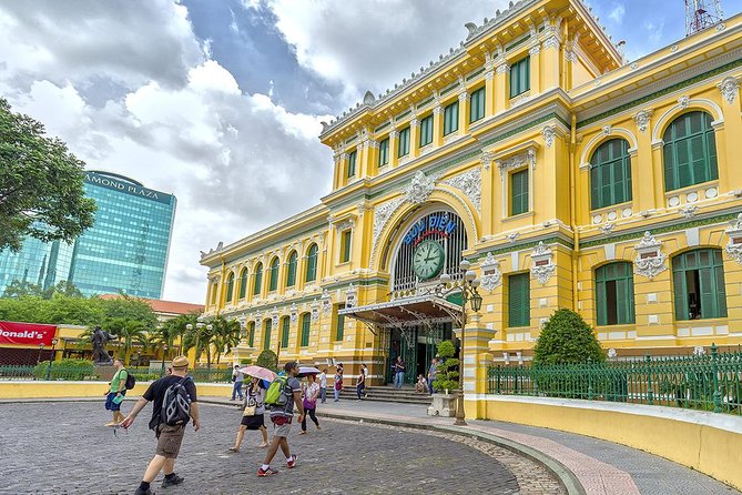 Ho Chi Minh City & Cu Chi Tunnels Day Trip - Lunch at Local Restaurant: Savoring Authentic Vietnamese Cuisine