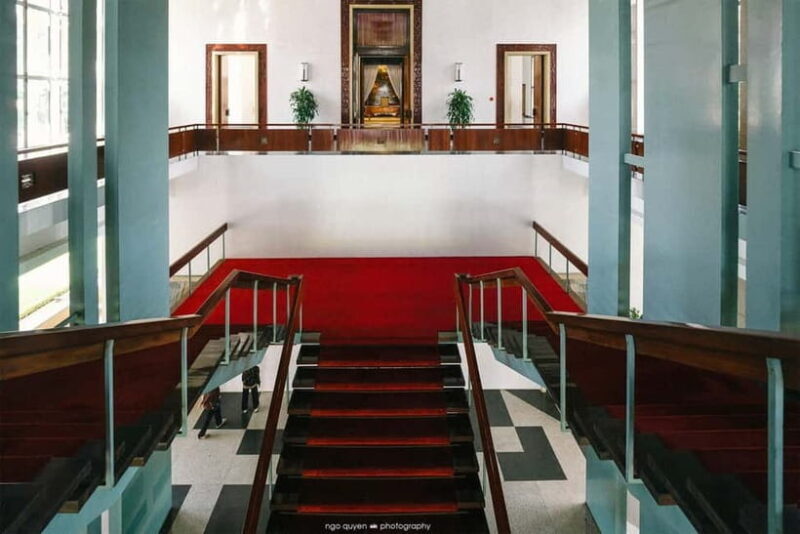 Ho Chi Minh City: Guided Tour with Iconic Spots - Exploring the Heart of Saigon: What to Expect