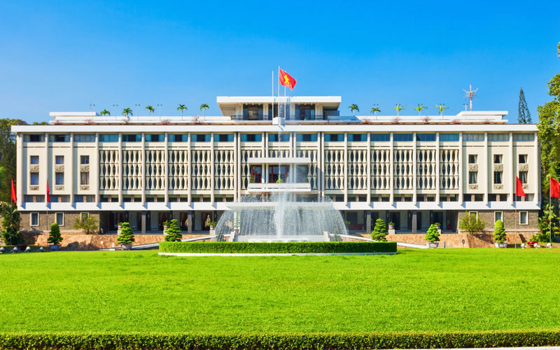 Ho Chi Minh City Highlights Half-Day Tour - A Quick City Introduction, With a Guide in the Lead