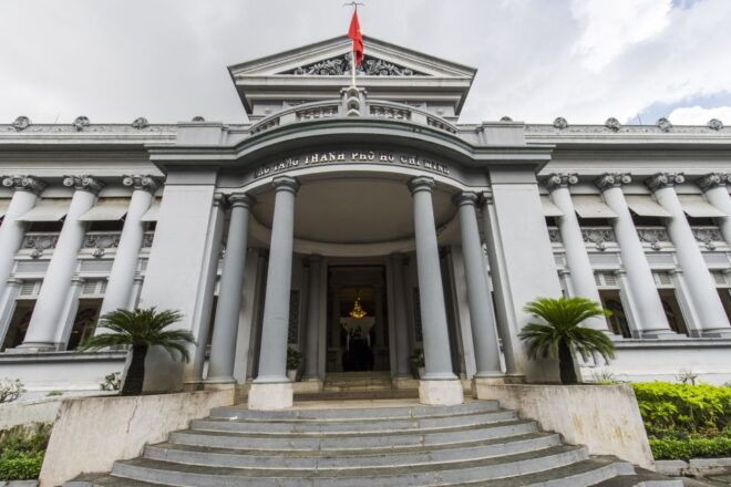 Ho Chi Minh City: History Museum and Ben Thanh Market Tour - Ben Thanh Market: A Historical Landmark