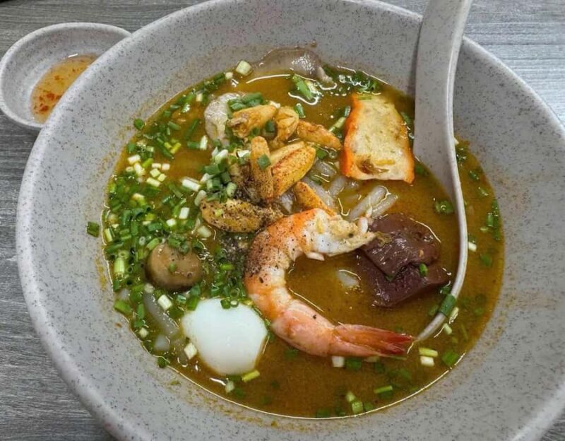 Ho Chi Minh City: How Locals Eat A Street Food Walk? - Practical Details