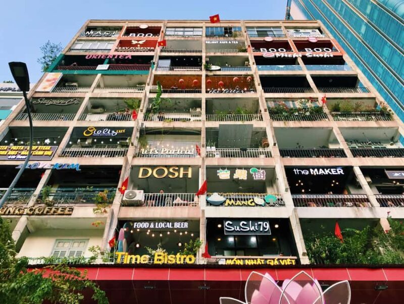 Ho Chi Minh City: Iconic Apartments Walking Tour - Good To Know