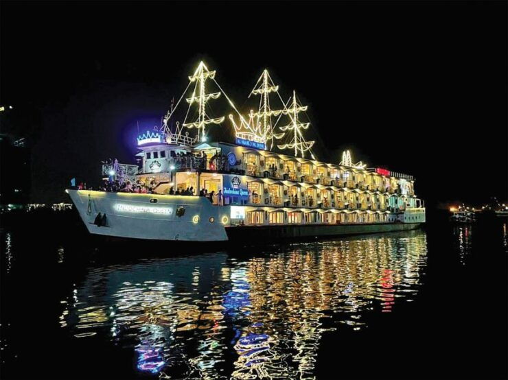 Ho Chi Minh City: Luxury Saigon River Dinner Cruise - Free Cancellation and Flexible Payment Options