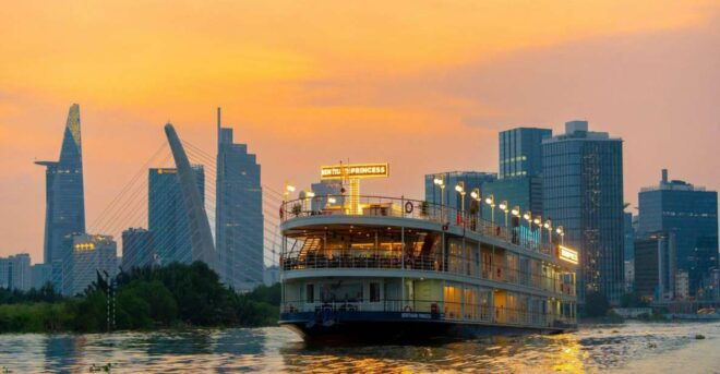Ho Chi Minh City: Luxury Saigon River Dinner Cruise - Exquisite Vietnamese Cuisine and Stunning River Views