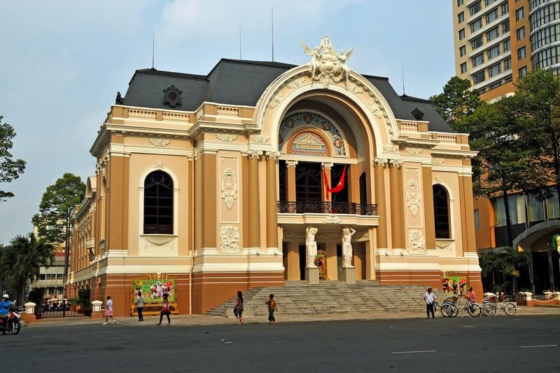 Ho Chi Minh City Motorbike 2 Hours Sightseeing Tour - What $14.39 gets you, and what it does not