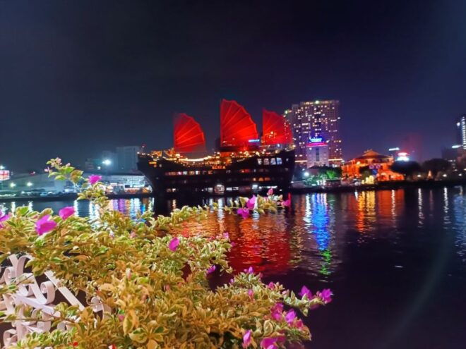 Ho Chi Minh City Night Tour: Bitexco Tower and Dinner Cruise - Booking Information