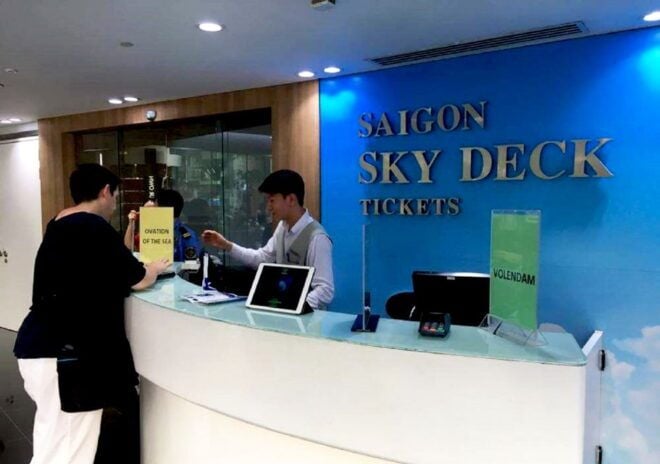 Ho Chi Minh City Night Tour: Bitexco Tower and Dinner Cruise - Review Summary