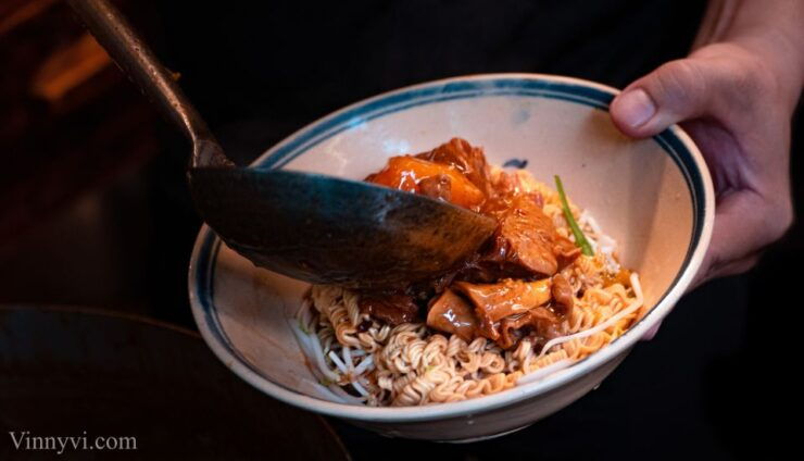 Ho Chi Minh City: Private Street Food Motorbike Tour - Tour Details