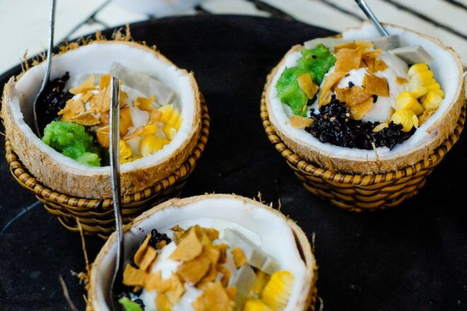 Ho Chi Minh City: Private Street Food Motorbike Tour - Discovering Hidden Street Food Gems