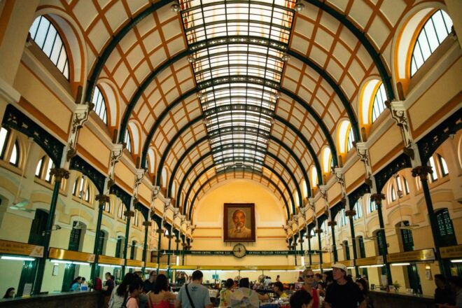 Ho Chi Minh City: Private Tour Highlights & Hidden Gems - Enjoy a Memorable 3-Hour Tour