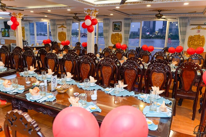 Ho Chi Minh City: Saigon River Dinner Cruise With Live Music - Gourmet Dining: Exquisite Cuisine on Board