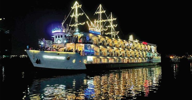 Ho Chi Minh City: Saigon River Dinner Cruise With Live Music - Activity Details and Features