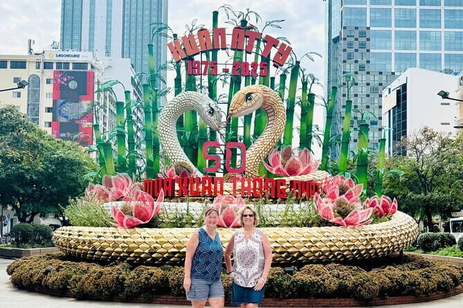 Ho Chi Minh City Sightseeing Private Tour With Body Massage - Exploring Ho Chi Minh City’s Highlights