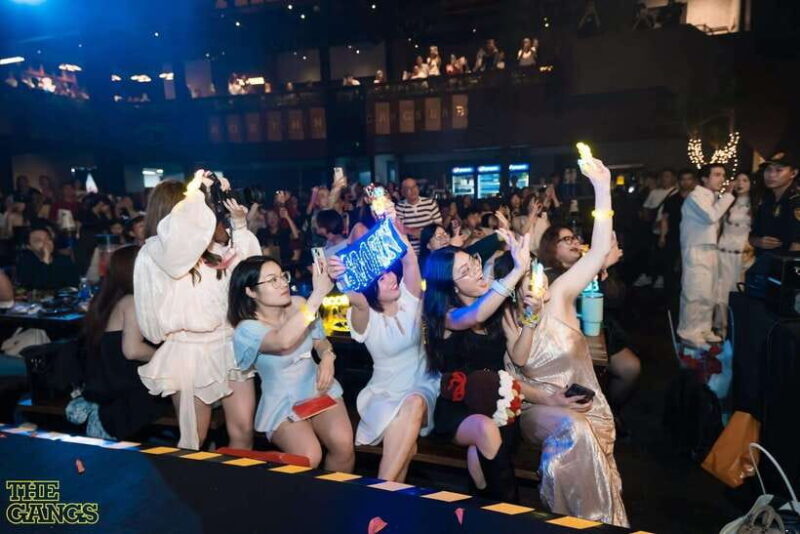 Ho Chi Minh City Street Food Private Tour With Dancing Bar - Good To Know