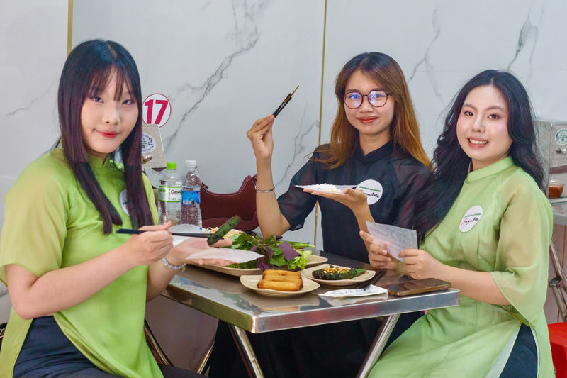 Ho Chi Minh City: Street Food Tour with 12 Tastings - Who Will Get the Most From This Tour?