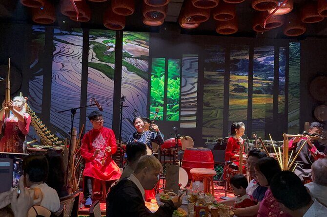 Ho Chi Minh City Sunset Cruise With Chao Show Private Tour - Transport and Convenience