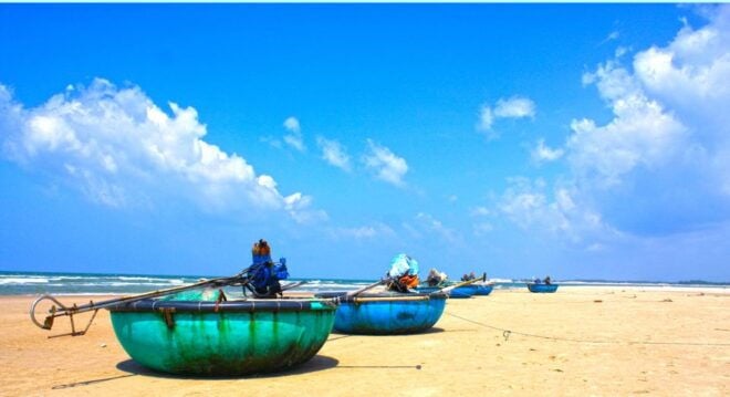 Ho Chi Minh City: Top Site 2-Day Mui Ne Beach Dicovery - Option 1: Private Car Travel