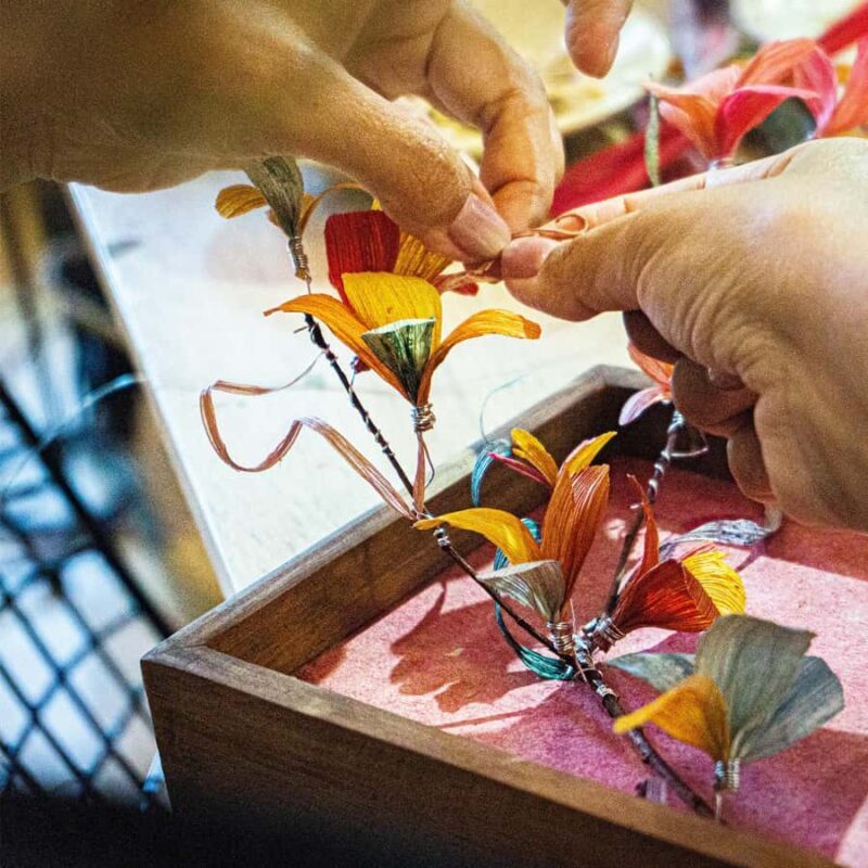 Ho Chi Minh City: Vietnamese Floral Clock-Making Workshop - Who Is This Workshop Best For?