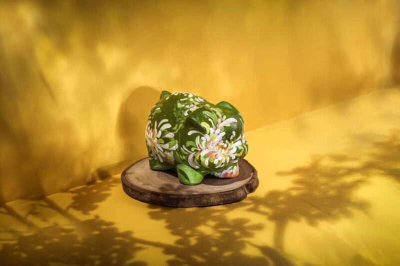 Ho Chi Minh City: Vietnamese Piggy Bank Painting Workshop - The Experience from a Review Perspective