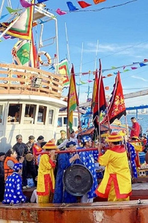 Ho Chi Minh City: Vung Tau Beach Full-Day Trip With Lunch - Good To Know