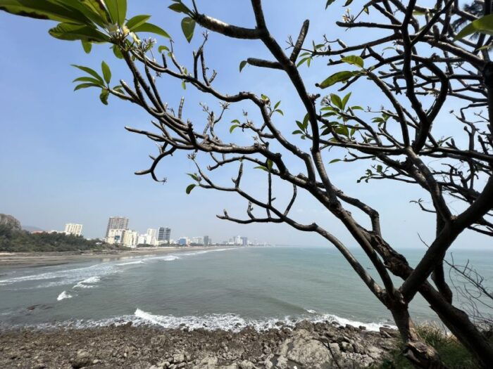 Ho Chi Minh City: Vung Tau Beach Full-Day Trip With Lunch - Tips for Enjoying Your Vung Tau Beach Experience
