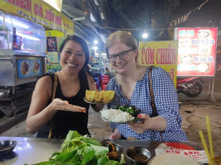 Ho Chi Minh City: Walking Food Tour With 13 Tastings - Customer Reviews and Experiences