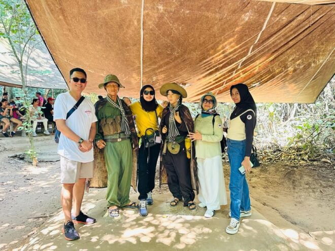 Ho CHI Minh: Cu CHI Tunnels Afternoon Group - Small Group - Inclusions of the Tour