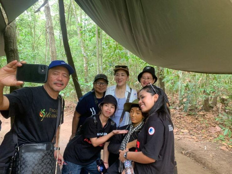 Ho Chi Minh: Cu Chi Tunnels Half-Day Tour - Highlights of the Cu Chi Tunnels Experience
