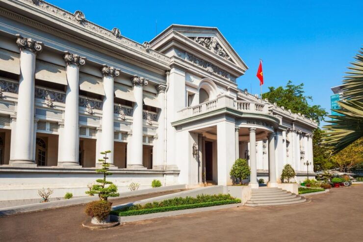 Ho Chi Minh: Customize Your HCMC Tour: English or German - Tour Details