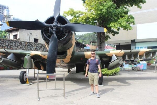 Ho Chi Minh: Half-Day Guide City Tour by Van (Small Group) - Pricing and Availability