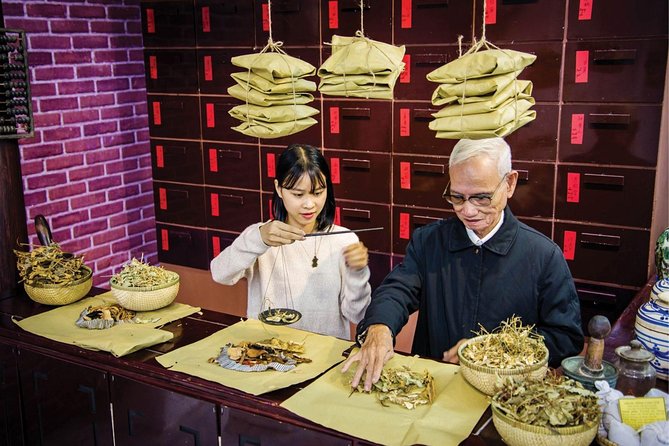 Ho Chi Minh Most Historical Spots & War Museum Tour (Private & All-Inclusive) - Private Tour Highlights and Benefits